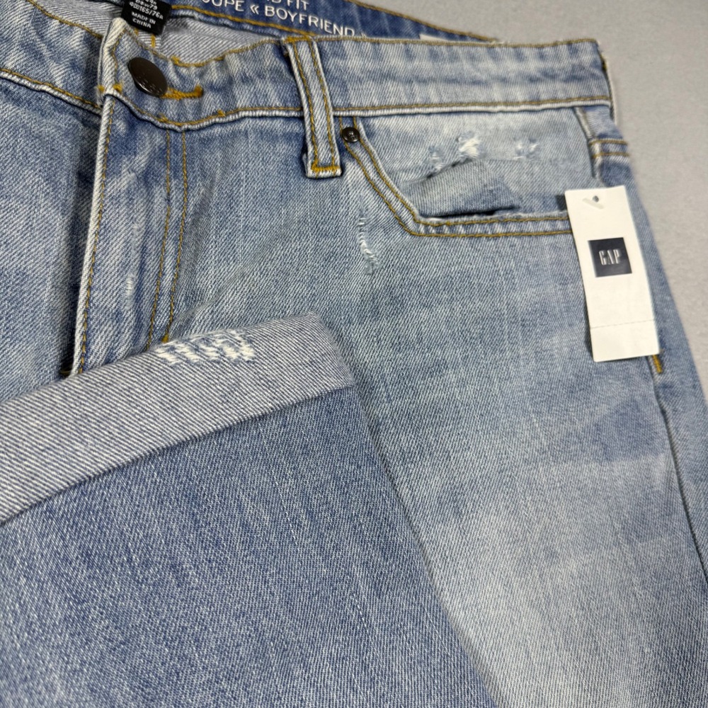 Gap Womens Boyfriend Fit Distressed Light Wash Denim Jeans Blue Low Rise 12/31R